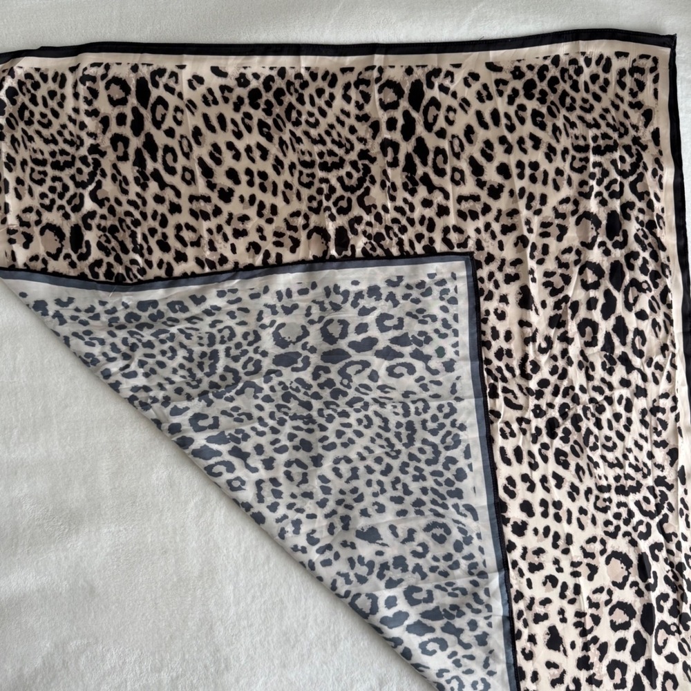 Unbranded Women's Classic Leopard Print Neck Scarf Bandanna Black Cream - Picture 5 of 9